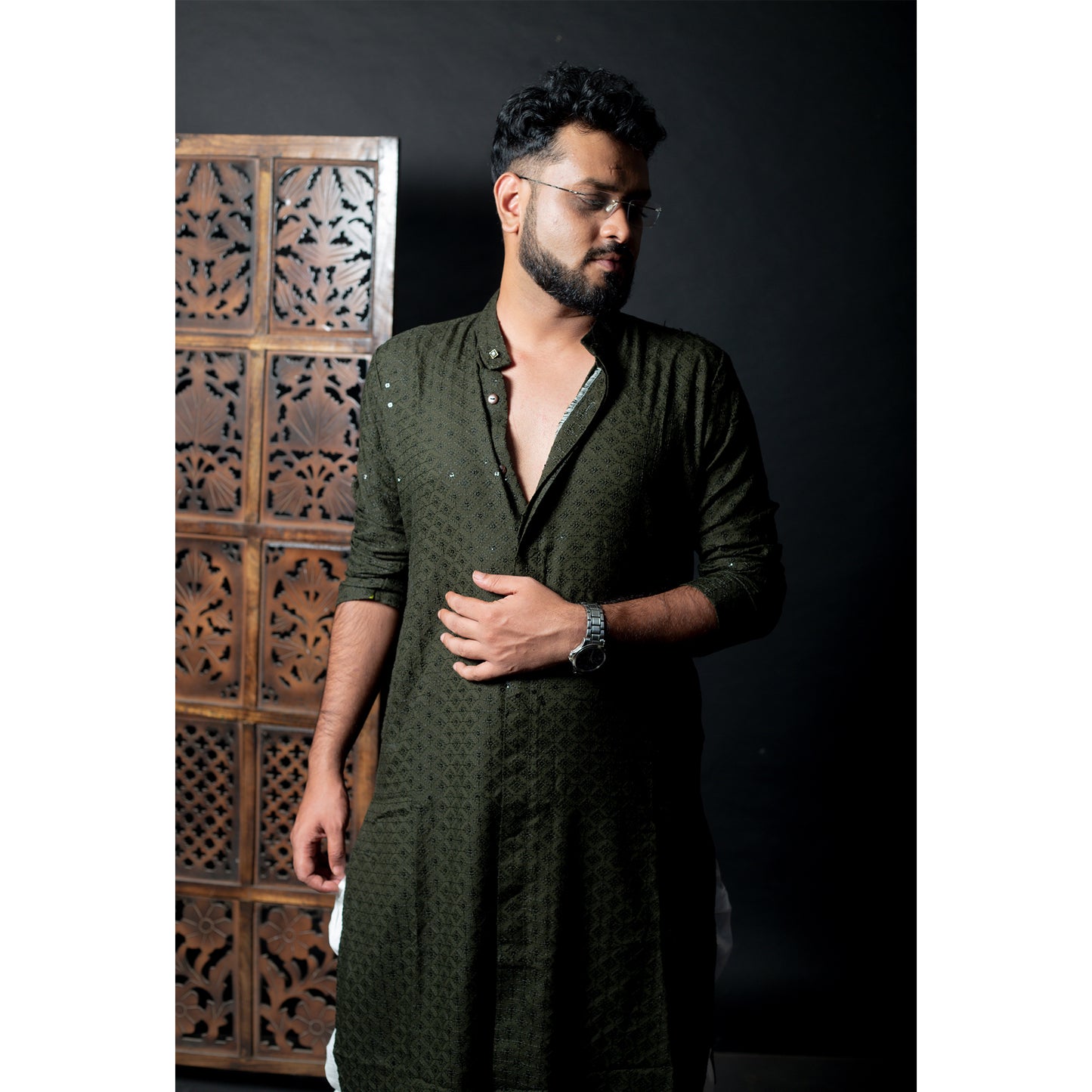 Elegant Olive Green Kurta - Tradition Meets Style